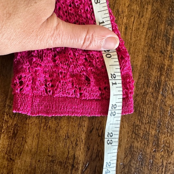 Norton McNaughton | Magenta Pink Pointelle Open Weave Crewneck Sweater, Size M - Picture 5 of 8